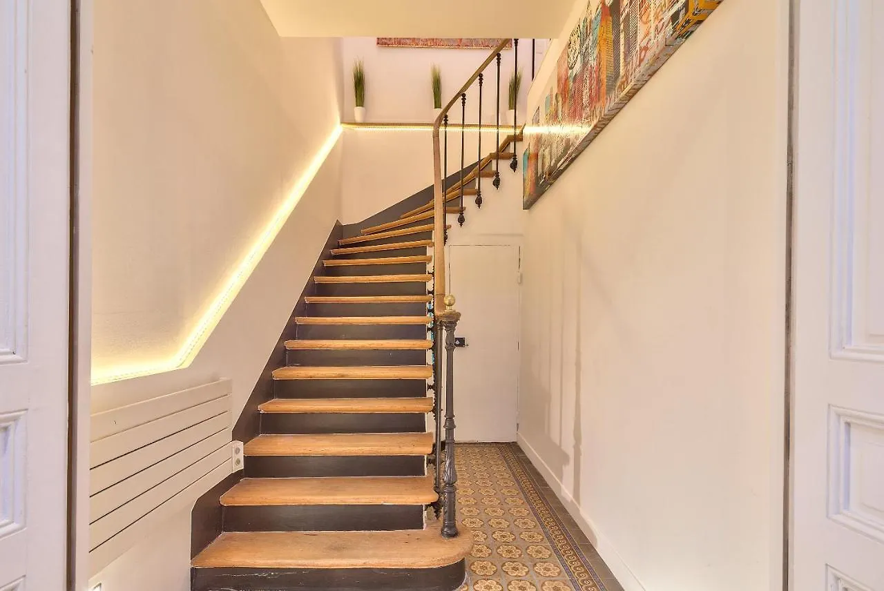 New Paradis - 2bdrs Flat In The Heart Of Apartment *